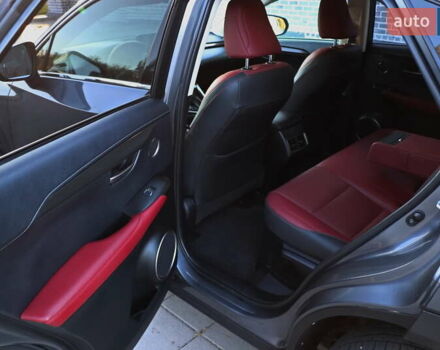 Сірий Лексус НХ, об'ємом двигуна 2 л та пробігом 61 тис. км за 35555 $, фото 21 на Automoto.ua