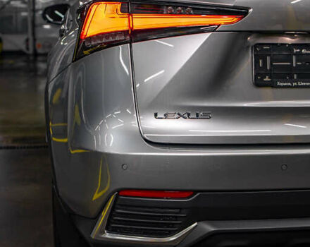 Сірий Лексус НХ, об'ємом двигуна 2 л та пробігом 29 тис. км за 35200 $, фото 15 на Automoto.ua