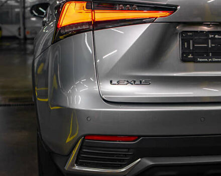 Серый Лексус НХ, объемом двигателя 2 л и пробегом 29 тыс. км за 33800 $, фото 22 на Automoto.ua