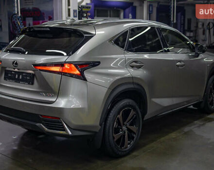 Сірий Лексус НХ, об'ємом двигуна 2 л та пробігом 29 тис. км за 35200 $, фото 9 на Automoto.ua