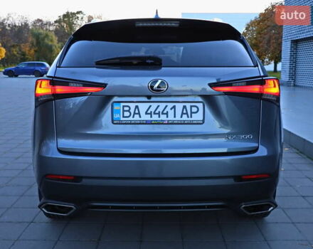 Сірий Лексус НХ, об'ємом двигуна 2 л та пробігом 61 тис. км за 35555 $, фото 31 на Automoto.ua