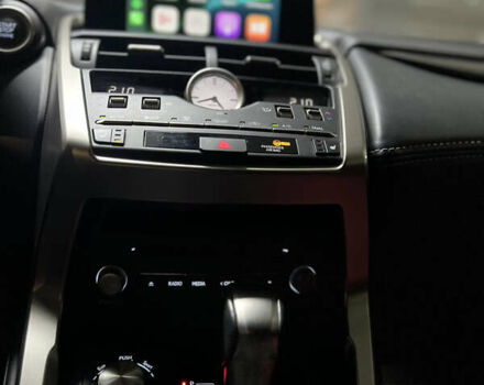 Сірий Лексус НХ, об'ємом двигуна 1.99 л та пробігом 48 тис. км за 32900 $, фото 40 на Automoto.ua