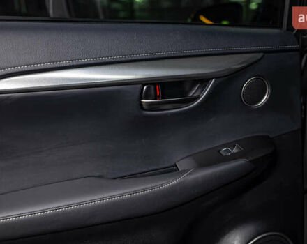 Серый Лексус НХ, объемом двигателя 2 л и пробегом 29 тыс. км за 33800 $, фото 50 на Automoto.ua