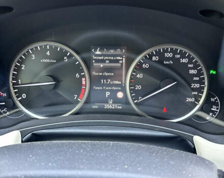 Серый Лексус НХ, объемом двигателя 2 л и пробегом 35 тыс. км за 40500 $, фото 5 на Automoto.ua