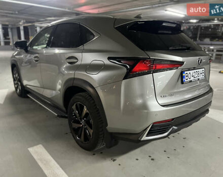 Сірий Лексус НХ, об'ємом двигуна 1.99 л та пробігом 48 тис. км за 32900 $, фото 14 на Automoto.ua