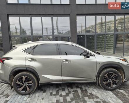 Сірий Лексус НХ, об'ємом двигуна 1.99 л та пробігом 28 тис. км за 37500 $, фото 2 на Automoto.ua