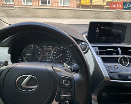 Серый Лексус НХ, объемом двигателя 2 л и пробегом 35 тыс. км за 40500 $, фото 9 на Automoto.ua