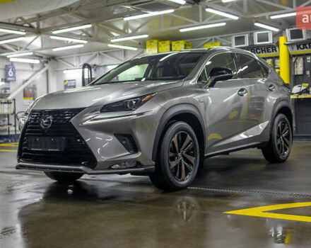 Серый Лексус НХ, объемом двигателя 2 л и пробегом 29 тыс. км за 33800 $, фото 11 на Automoto.ua