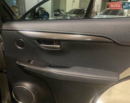 Сірий Лексус НХ, об'ємом двигуна 2 л та пробігом 55 тис. км за 29999 $, фото 34 на Automoto.ua