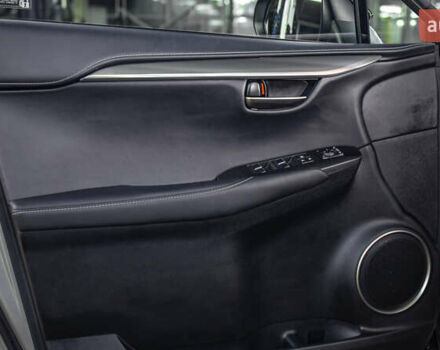 Серый Лексус НХ, объемом двигателя 2 л и пробегом 29 тыс. км за 33800 $, фото 59 на Automoto.ua