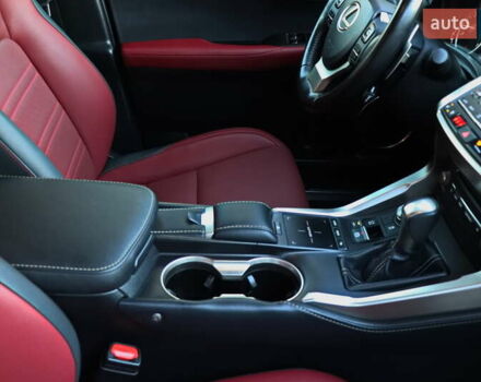 Сірий Лексус НХ, об'ємом двигуна 2 л та пробігом 61 тис. км за 35555 $, фото 17 на Automoto.ua