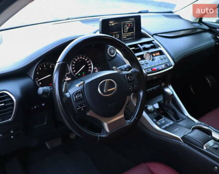 Сірий Лексус НХ, об'ємом двигуна 2 л та пробігом 61 тис. км за 35555 $, фото 22 на Automoto.ua