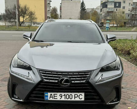 Серый Лексус НХ, объемом двигателя 2 л и пробегом 69 тыс. км за 30900 $, фото 16 на Automoto.ua