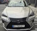 Сірий Лексус НХ, об'ємом двигуна 1.99 л та пробігом 28 тис. км за 37500 $, фото 1 на Automoto.ua