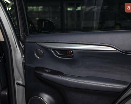 Серый Лексус НХ, объемом двигателя 2 л и пробегом 29 тыс. км за 33800 $, фото 43 на Automoto.ua