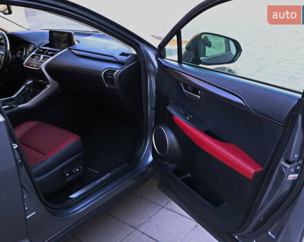 Сірий Лексус НХ, об'ємом двигуна 2 л та пробігом 61 тис. км за 35555 $, фото 15 на Automoto.ua