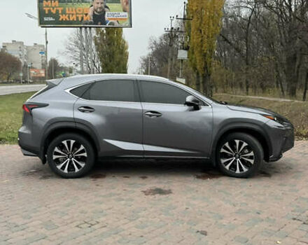 Серый Лексус НХ, объемом двигателя 2 л и пробегом 69 тыс. км за 30900 $, фото 10 на Automoto.ua