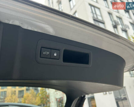 Сірий Лексус НХ, об'ємом двигуна 1.99 л та пробігом 60 тис. км за 34500 $, фото 37 на Automoto.ua