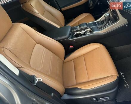 Серый Лексус НХ, объемом двигателя 2.49 л и пробегом 50 тыс. км за 40900 $, фото 51 на Automoto.ua