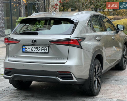 Сірий Лексус НХ, об'ємом двигуна 1.99 л та пробігом 60 тис. км за 34500 $, фото 18 на Automoto.ua