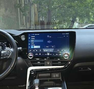 Сірий Лексус НХ, об'ємом двигуна 2.49 л та пробігом 17 тис. км за 53000 $, фото 13 на Automoto.ua