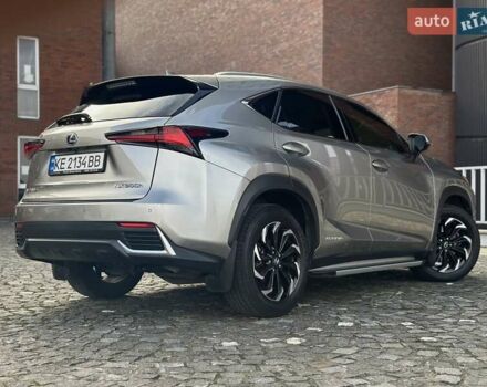 Серый Лексус НХ, объемом двигателя 2.49 л и пробегом 50 тыс. км за 40900 $, фото 18 на Automoto.ua