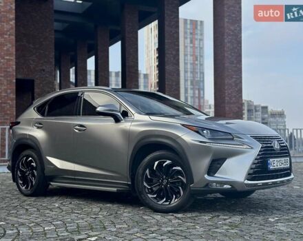 Серый Лексус НХ, объемом двигателя 2.49 л и пробегом 50 тыс. км за 40900 $, фото 6 на Automoto.ua