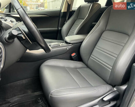 Сірий Лексус НХ, об'ємом двигуна 1.99 л та пробігом 60 тис. км за 34500 $, фото 29 на Automoto.ua