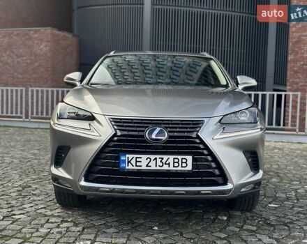 Серый Лексус НХ, объемом двигателя 2.49 л и пробегом 50 тыс. км за 40900 $, фото 9 на Automoto.ua