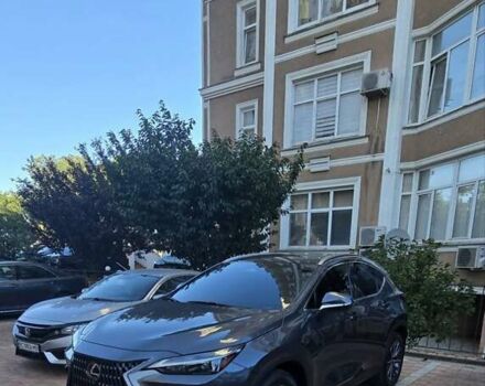 Сірий Лексус НХ, об'ємом двигуна 2.49 л та пробігом 17 тис. км за 52000 $, фото 6 на Automoto.ua