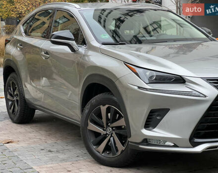 Сірий Лексус НХ, об'ємом двигуна 1.99 л та пробігом 60 тис. км за 34500 $, фото 13 на Automoto.ua