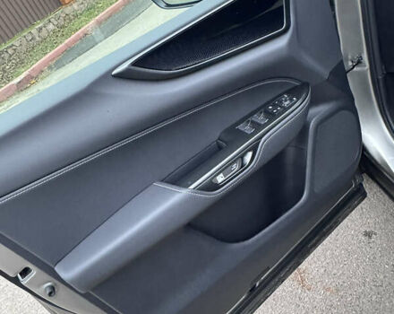 Серый Лексус НХ, объемом двигателя 1.99 л и пробегом 36 тыс. км за 41500 $, фото 31 на Automoto.ua