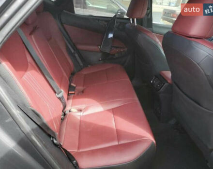 Серый Лексус НХ, объемом двигателя 2 л и пробегом 82 тыс. км за 28000 $, фото 12 на Automoto.ua