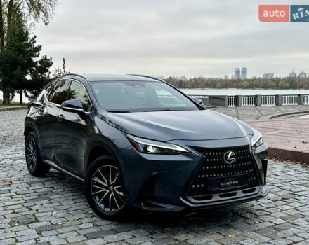 Лексус НХ 2022 в Киеве на Automoto.ua Серый Лексус НХ, объемом двигателя 1.99 л и пробегом 93 тыс. км за 36555 $, фото 56 на Automoto.ua