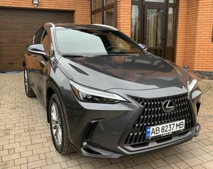 Серый Лексус НХ, объемом двигателя 2.49 л и пробегом 64 тыс. км за 45000 $, фото 1 на Automoto.ua