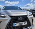 Серый Лексус НХ, объемом двигателя 2.49 л и пробегом 30 тыс. км за 48888 $, фото 2 на Automoto.ua