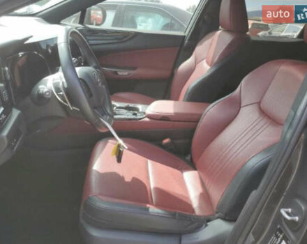 Серый Лексус НХ, объемом двигателя 2 л и пробегом 82 тыс. км за 28000 $, фото 9 на Automoto.ua