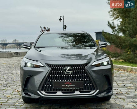 Лексус НХ 2022 в Киеве на Automoto.ua Серый Лексус НХ, объемом двигателя 1.99 л и пробегом 93 тыс. км за 36555 $, фото 1 на Automoto.ua