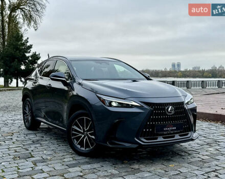Лексус НХ 2022 в Киеве на Automoto.ua Серый Лексус НХ, объемом двигателя 1.99 л и пробегом 93 тыс. км за 36555 $, фото 55 на Automoto.ua