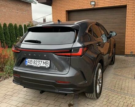 Серый Лексус НХ, объемом двигателя 2.49 л и пробегом 64 тыс. км за 45000 $, фото 2 на Automoto.ua