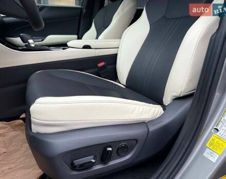 Сірий Лексус НХ, об'ємом двигуна 2.39 л та пробігом 60 тис. км за 46500 $, фото 13 на Automoto.ua