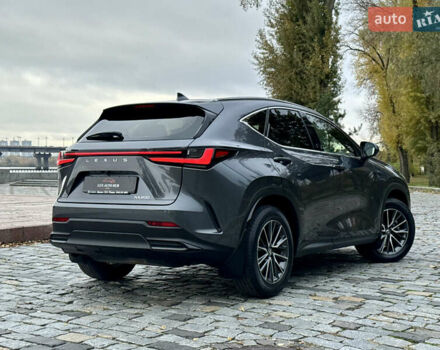 Лексус НХ 2022 в Киеве на Automoto.ua Серый Лексус НХ, объемом двигателя 1.99 л и пробегом 93 тыс. км за 36555 $, фото 53 на Automoto.ua