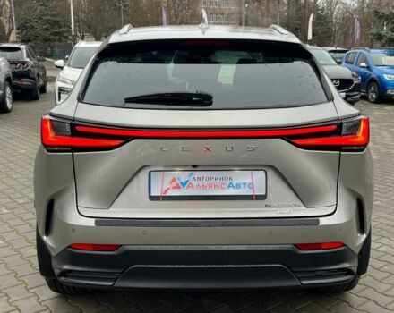 Серый Лексус НХ, объемом двигателя 2.5 л и пробегом 30 тыс. км за 43600 $, фото 5 на Automoto.ua