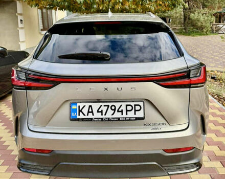 Лексус НХ 2023 в Киеве на Automoto.ua Серый Лексус НХ, объемом двигателя 2.49 л и пробегом 22 тыс. км за 48500 $, фото 10 на Automoto.ua