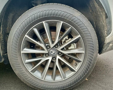 Лексус НХ 2023 в Киеве на Automoto.ua Серый Лексус НХ, объемом двигателя 2.49 л и пробегом 22 тыс. км за 48500 $, фото 15 на Automoto.ua