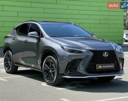 Серый Лексус НХ, объемом двигателя 2.49 л и пробегом 32 тыс. км за 55500 $, фото 1 на Automoto.ua