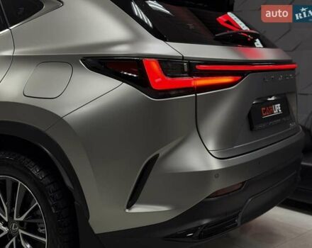 Серый Лексус НХ, объемом двигателя 2.49 л и пробегом 8 тыс. км за 54500 $, фото 25 на Automoto.ua