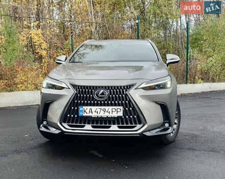 Лексус НХ 2023 в Киеве на Automoto.ua Серый Лексус НХ, объемом двигателя 2.49 л и пробегом 22 тыс. км за 48500 $, фото 2 на Automoto.ua