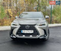 Лексус НХ 2023 в Киеве на Automoto.ua Серый Лексус НХ, объемом двигателя 2.49 л и пробегом 22 тыс. км за 48500 $, фото 2 на Automoto.ua