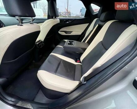 Сірий Лексус НХ, об'ємом двигуна 2.5 л та пробігом 23 тис. км за 52500 $, фото 31 на Automoto.ua